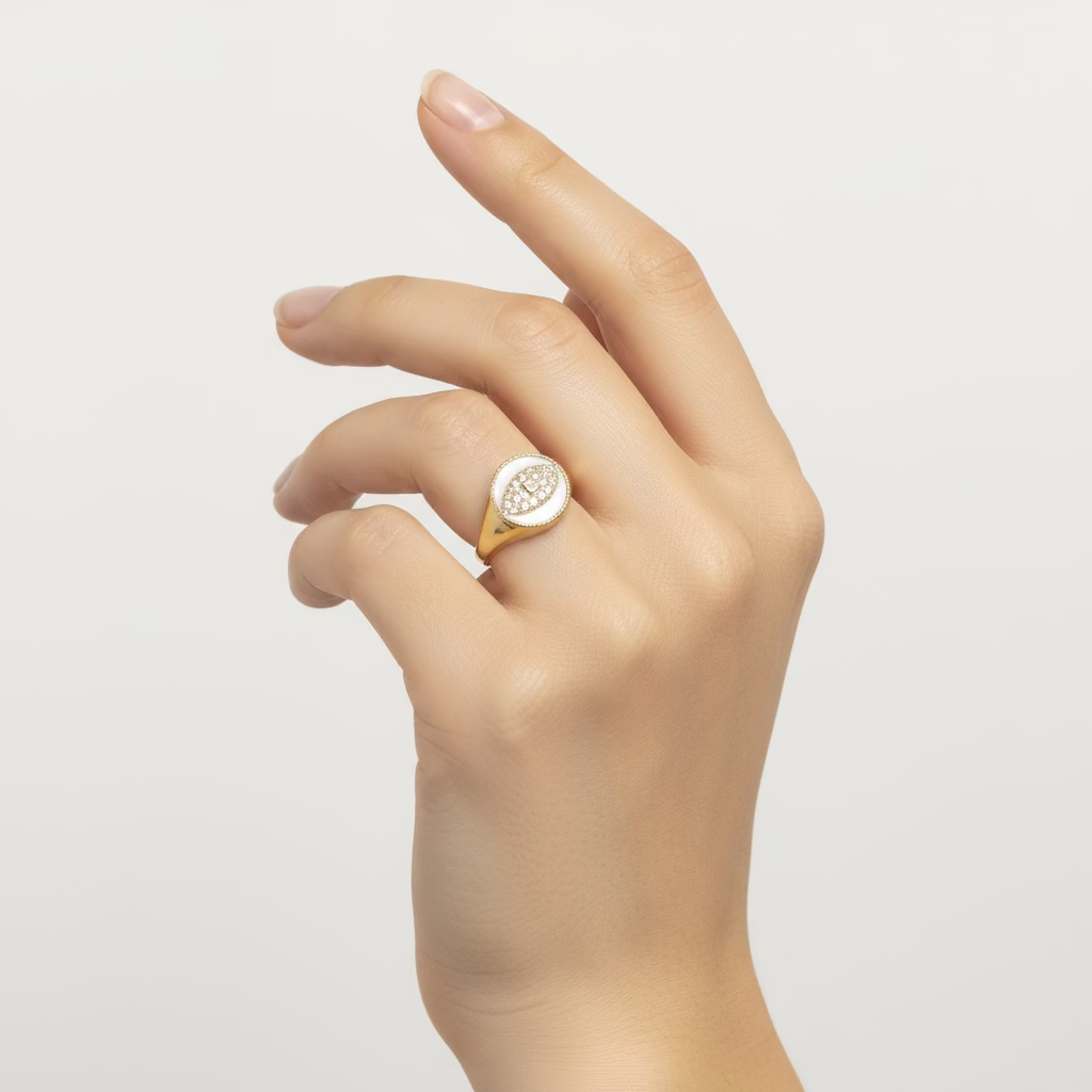 Oval halo baget taşlı gold yüzük – SAVAYA minimal modern zirkon taşlı kadın yüzük