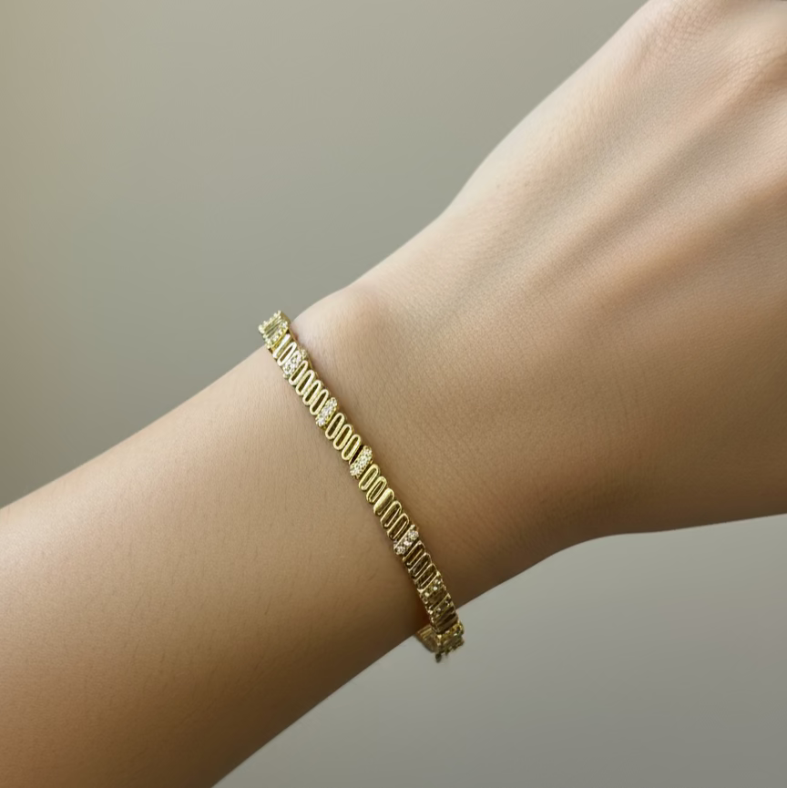 Zirkon taşlı İtalyan model gold bileklik – SAVAYA zarif takı koleksiyonu