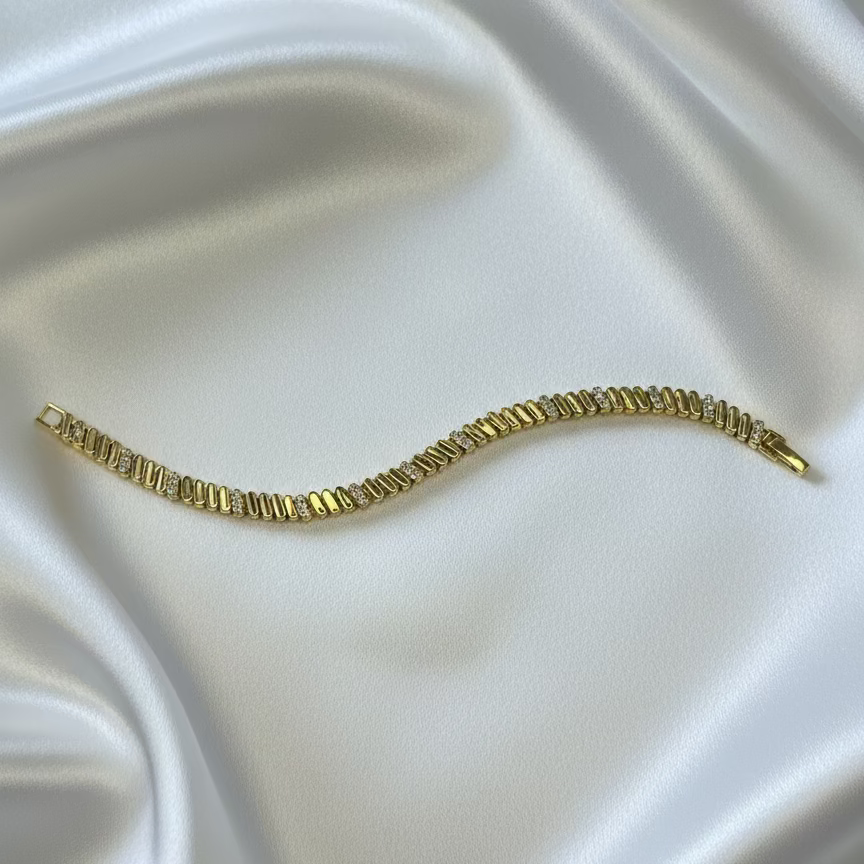 Zirkon taşlı İtalyan model gold bileklik – SAVAYA zarif takı koleksiyonu