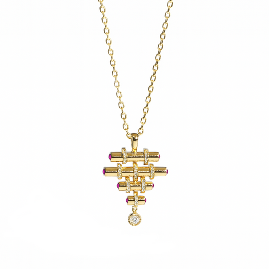 Baget piramit model zirkon taşlı gold kolye – geometrik formlu, zarif taş dizilimli SAVAYA tasarımı kadın kolye.